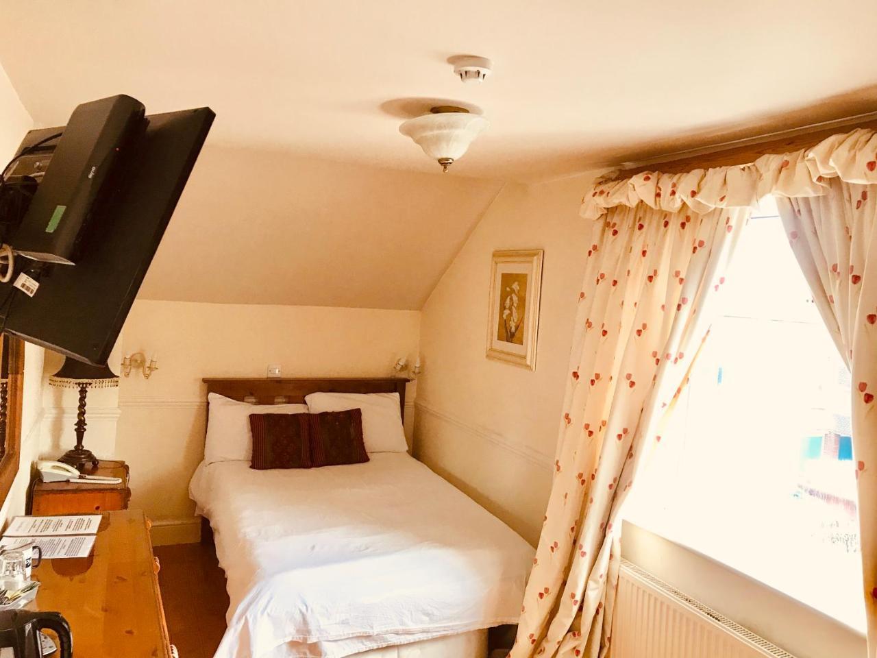 The York Hotel Вулвергемптон Екстериор снимка