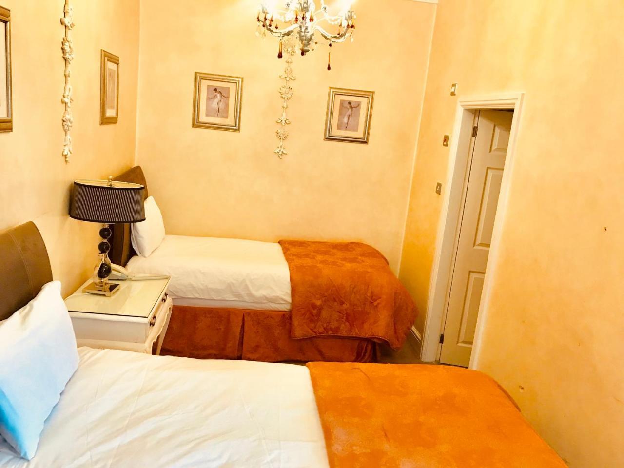 The York Hotel Вулвергемптон Екстериор снимка